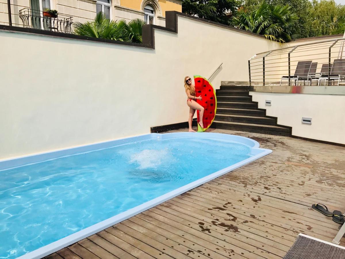 Residence Alle Palme Riva del Garda Exterior photo