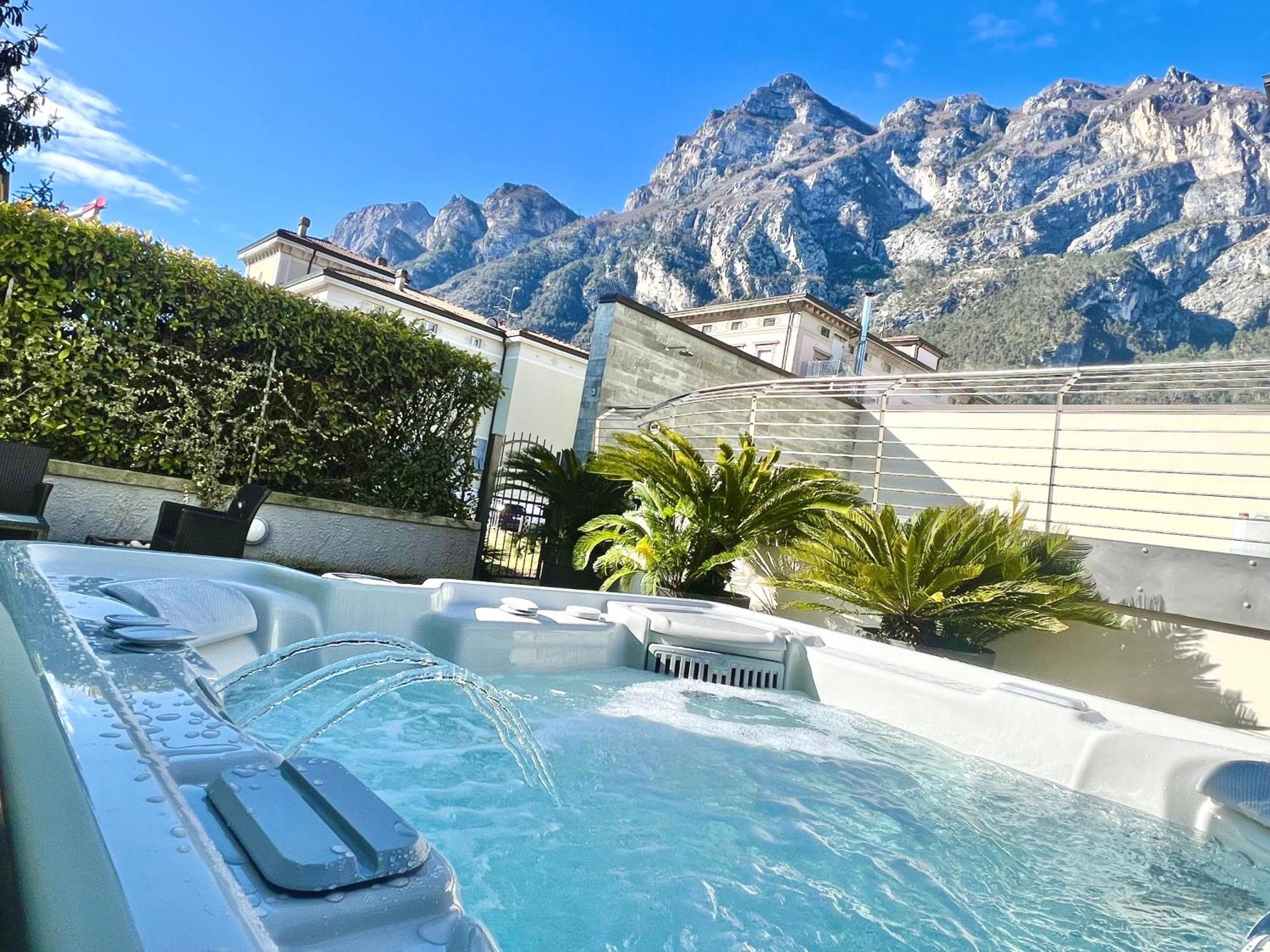 Residence Alle Palme Riva del Garda Exterior photo
