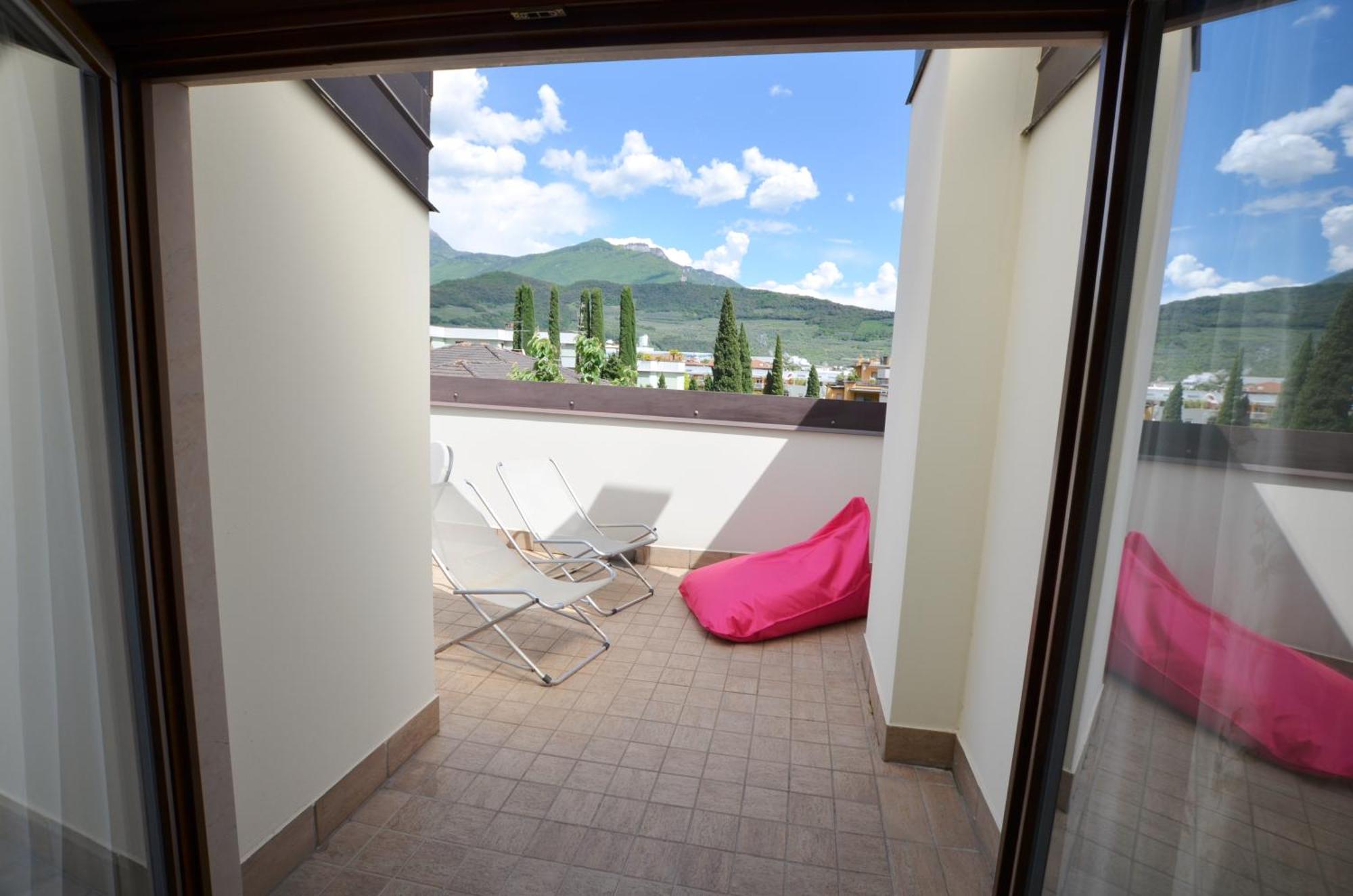 Residence Alle Palme Riva del Garda Room photo